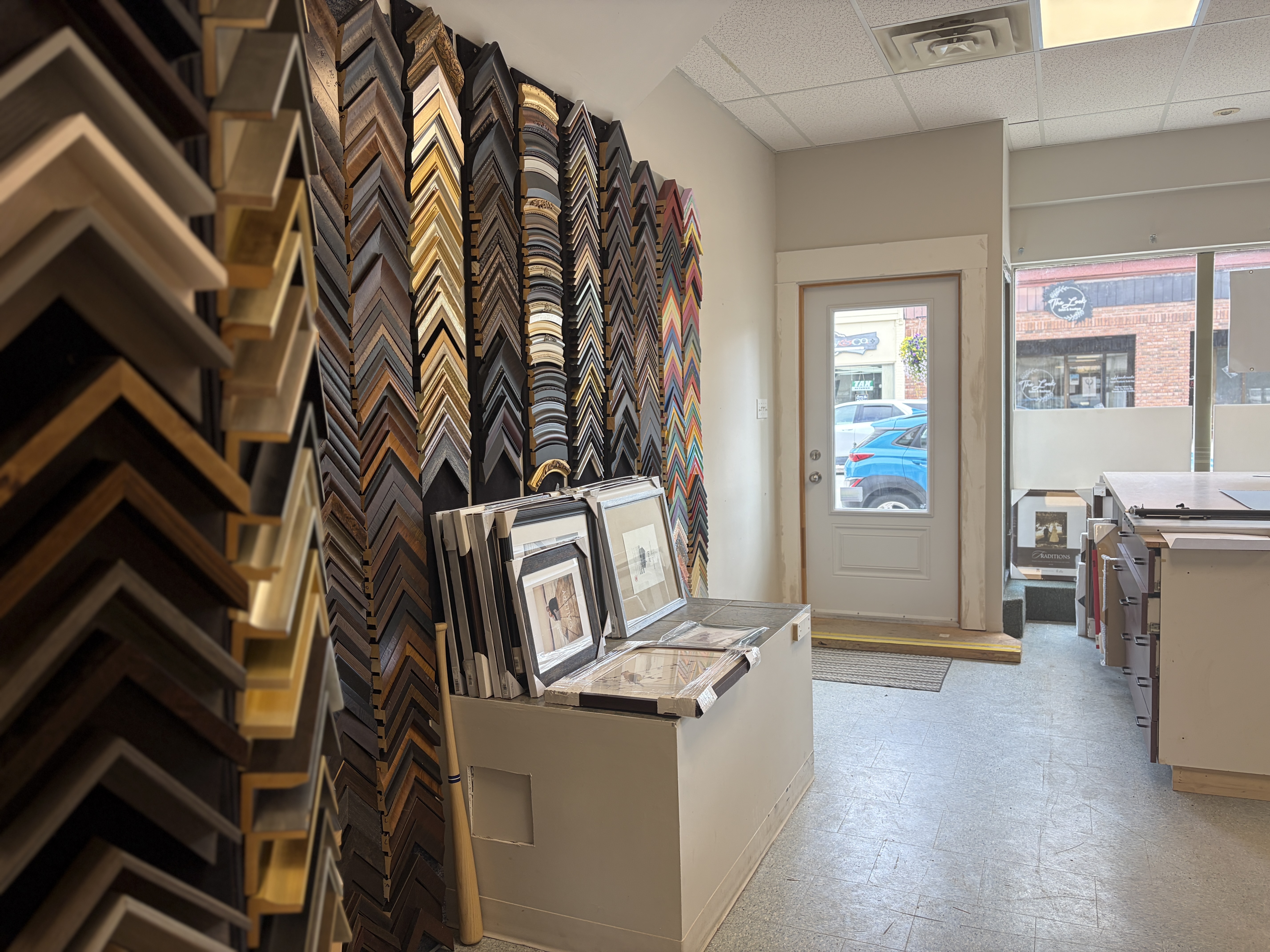 Image of the inside for The Framery