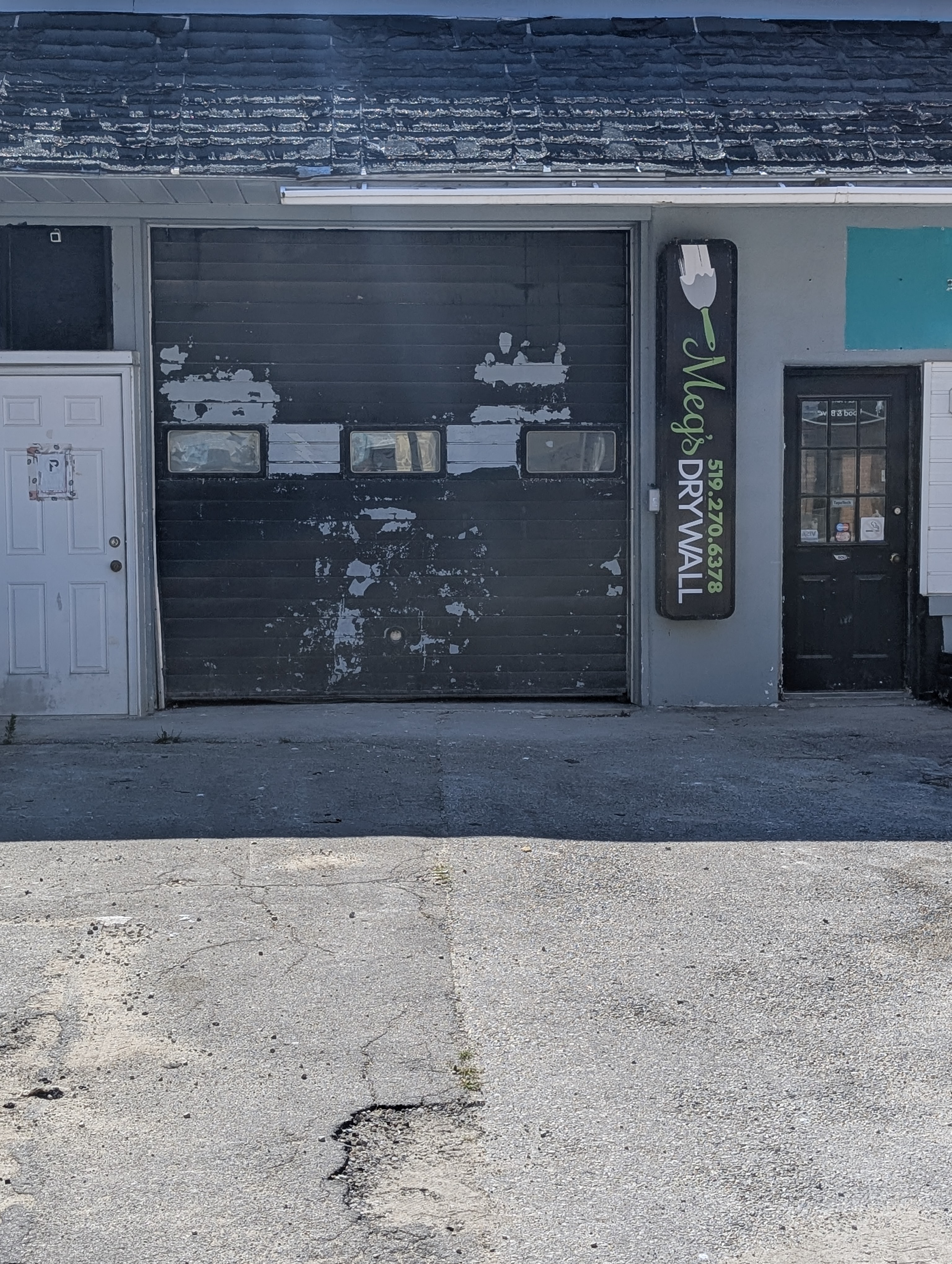 Image of storefront for Meg's Drywall