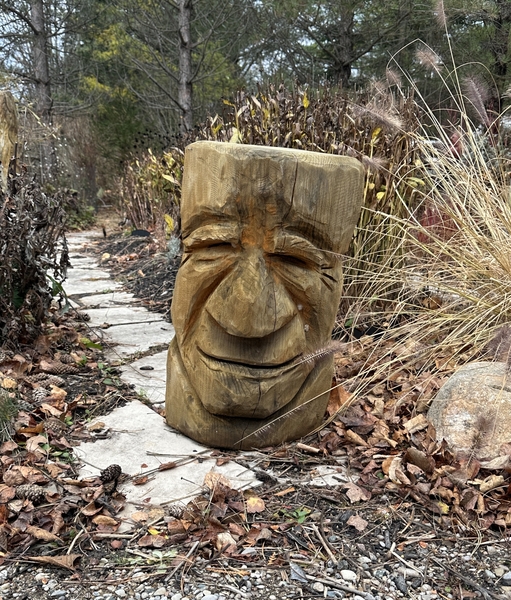 丸太　スギ　フクロウ　Chainsaw Carving CHAINSAW CARVING | Events & Festivals | Community News & Events